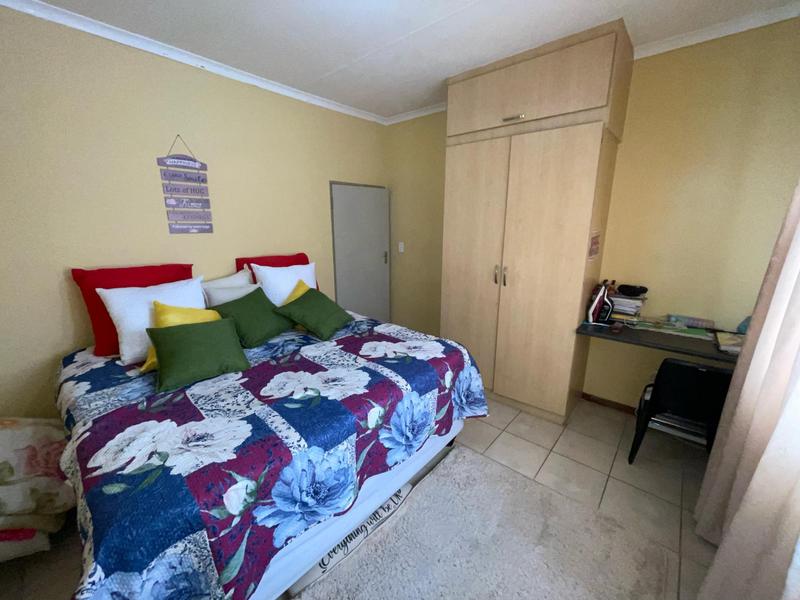 2 Bedroom Property for Sale in Bult West North West